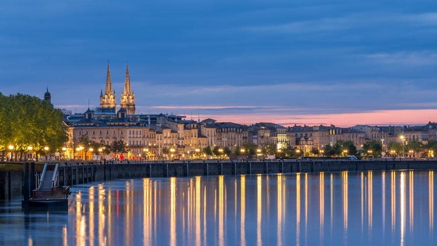 bordeaux-de-nuit